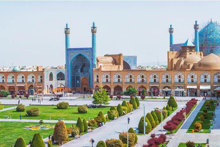 جاهای دیدنی اصفهان: ۳۵ مكان دیدنی حیرت آور-7tEvC7PPMd