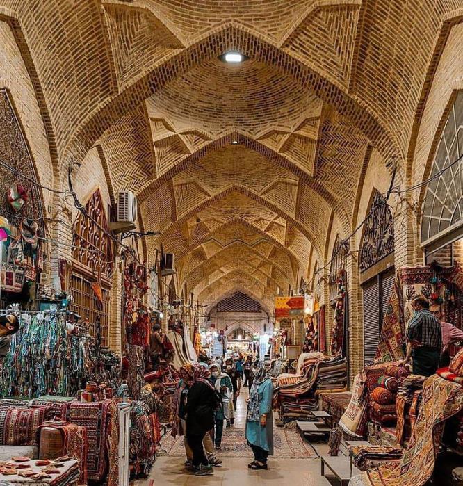 بهترین جاهای دیدنی شیراز كه حتما باید ببینید!-Eb8ftBtRtr