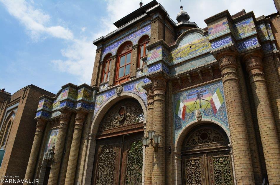 سردری منحصر به فرد و تاریخی / سردر باغ ملی؛ جاذبه‌ی دیدنی تهران-P1aSdWJIzH