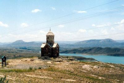 كلیسای مریم مقدس (زور زور) ماكو