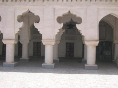 مسجد ملك بن عباس