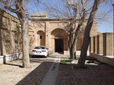 هتل سنتی چالشتر شهركرد