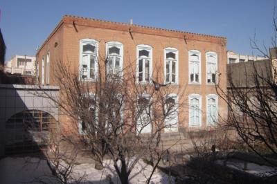 خانه مناف زاده