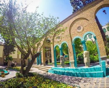 كافه باغ موزه مقدم تهران
