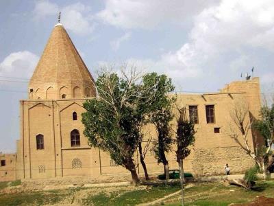 بقعه امامزادگان “زید و قاسم” ازنا با قدمت تاریخی ۱۰۰۰ ساله