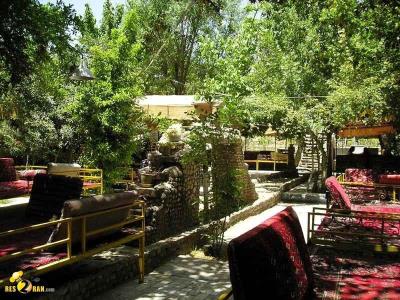 رستوران آبشار طلایی شیراز