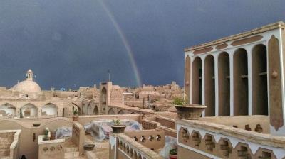 هتل سنتی انار عقدا