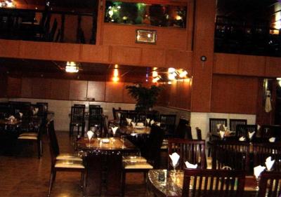 رستوران آهو شیراز