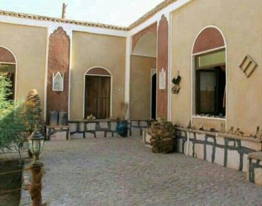 اقامتگاه بومگردی نگارین خور