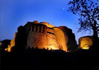 آتشكده كاریان فیروزآباد