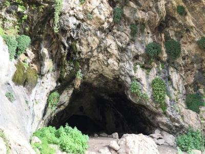 غار پبده لالی