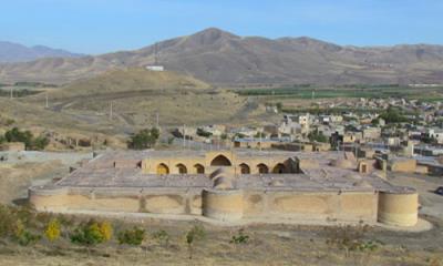 كاروانسرای شاه عباسی تویسركان