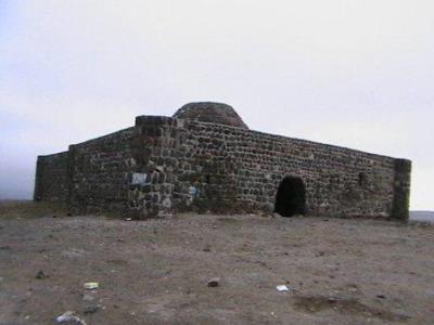 كاروانسرای شاه عباسی نیر