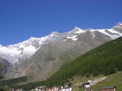 روستای حاج خدر ، امانت دار بقایای قلعه یزدگرد سوم