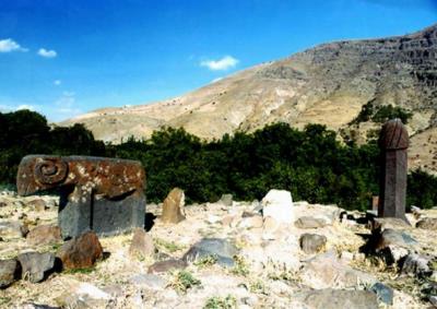 گورستان تاریخی اُنار