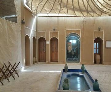 موزه عبرت ابركوه