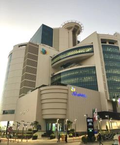 اپال مال سعادت آباد