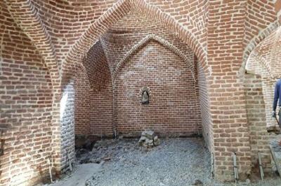 حمام بیستون سردشت