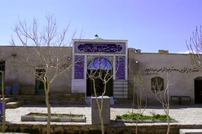 بقعه پیغمبران سام و لام سمنان