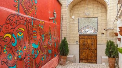 اقامتگاه سنتی سرای همایونی شیراز