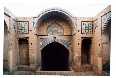 آب ‌انبار حاج سید حسین صباغ