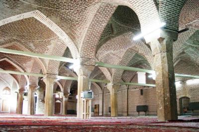 مسجد جامع سرخ مهاباد