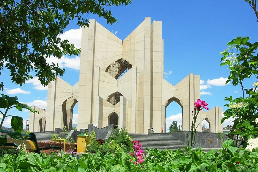 مقبره الشعرای تبریز