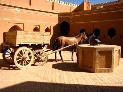 موزه پست میبد