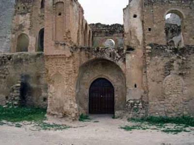 قلعه پوراشرف دره شهر