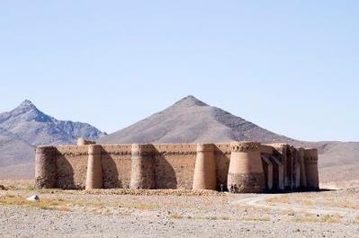 كاروانسرای یغمیش صدوق