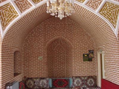 آرامگاه شیخ محمود شبستری