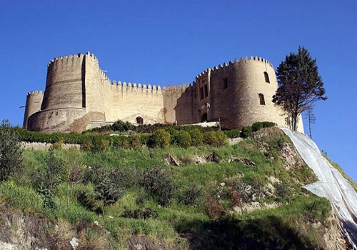 قلعه فلك الافلاك نماد خرم آباد