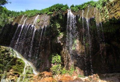 آبشار آسیاب خرابه جلفا ، آبشار خزه ای خیلی زیبا