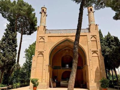 منار جنبان اصفهان ؛ شگفتی‌های معماری ایران