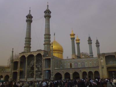 جاهای دیدنی قم در بهار