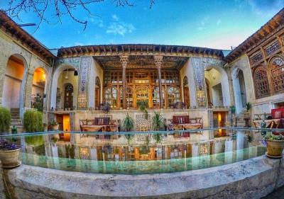 عمارت منطقی نژاد شیراز