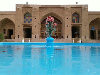 كاروانسرای فتحعلی شاهی (كاروانسرای رباط كریم )