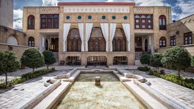عمارت كاظمی تهران