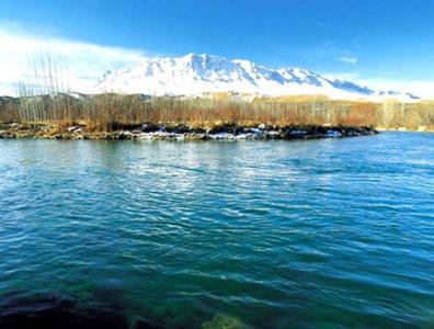 تالاب گندمان یكی از 10تالاب زیبای ایران