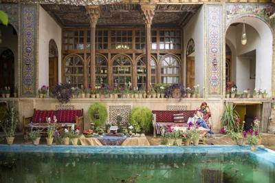 موزه موسیقی شیراز (خانه منطقی نژاد)