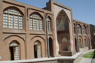 مدرسه اكبریه اذربایجان شرقی