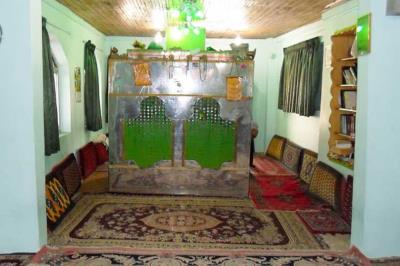 بقعه‌ سبز قبا گیلان