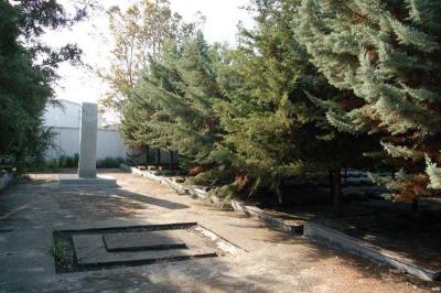 گورستان لهستانی بندر انزلی