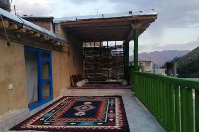 اقامتگاه بوم گردی گلین سنندج