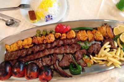 رستوران غذای بیرون بر البرز شیراز