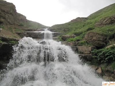 كشیده‌ترین آبشار زمینی ایران در مازندران