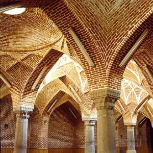 مسجد سنگی ترك میانه