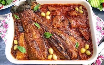خورش غوره بادمجان