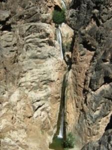 آبشار كفتر دره سده