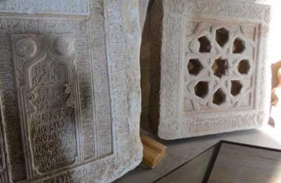 موزه سنگ كرمان